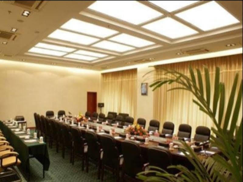 Vienna International Hotel Taicang Nanyang Plaza Ngoại thất bức ảnh